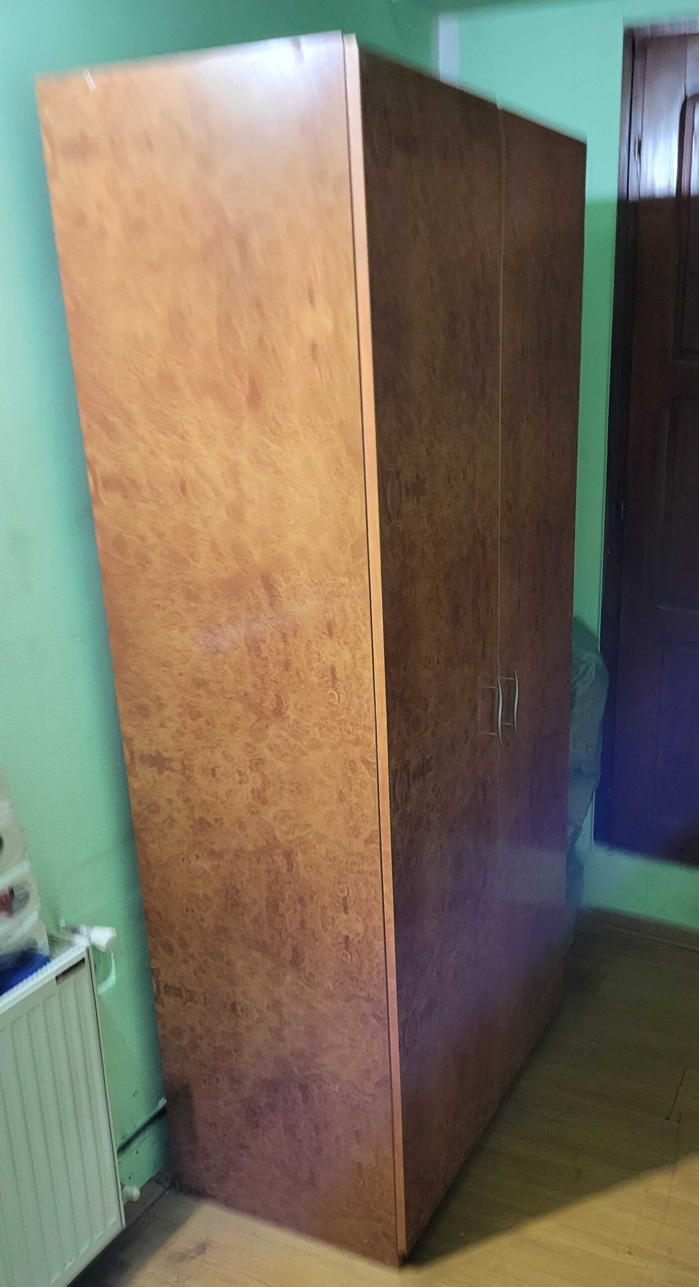 Orman za spavacu sobu ili kihinju, poklanjam.